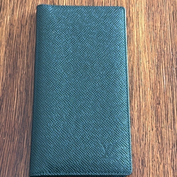 Genuine Louis Vuitton Tiaga Porte LongWallet